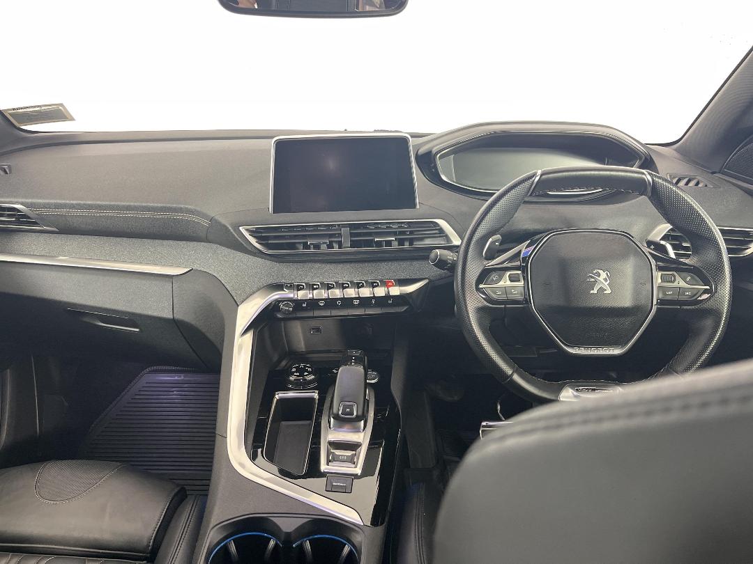 Photo '17' of Peugeot 3008 Photo '17' of Peugeot 3008