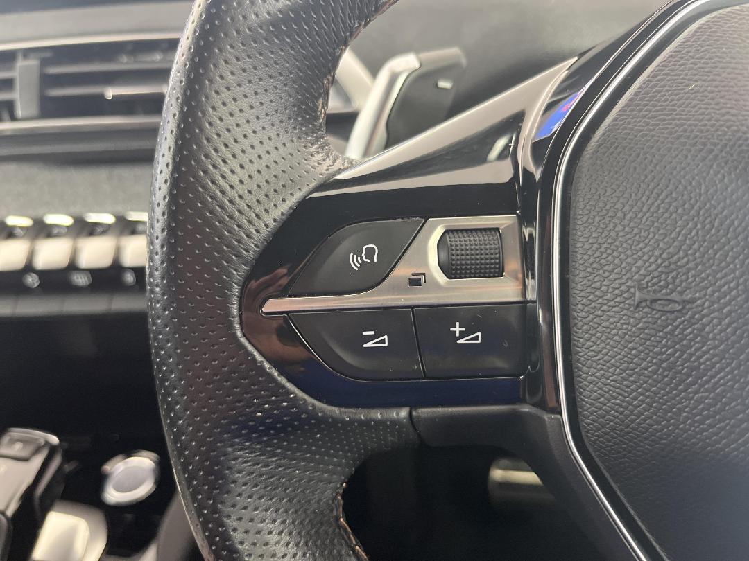 Photo '26' of Peugeot 3008 Photo '26' of Peugeot 3008