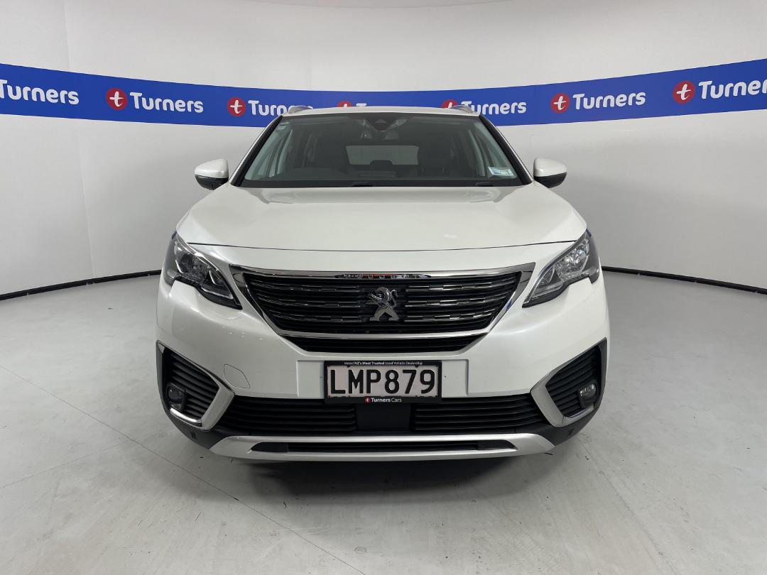 Photo '2' of Peugeot 5008 Photo '2' of Peugeot 5008