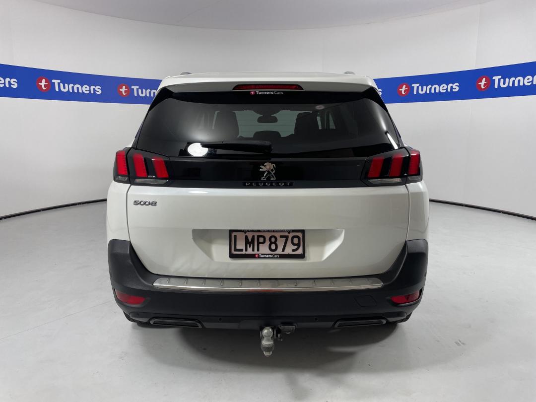 Photo '6' of Peugeot 5008 Photo '6' of Peugeot 5008