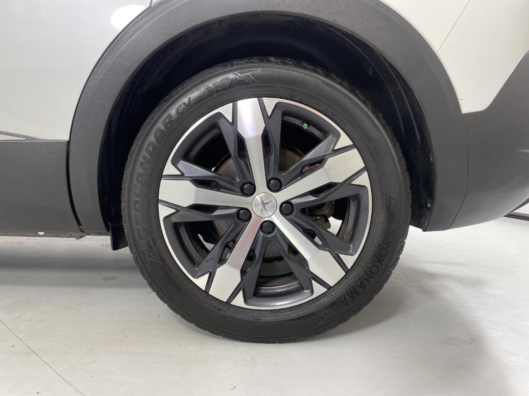 Photo '11' of Peugeot 5008 Photo '11' of Peugeot 5008