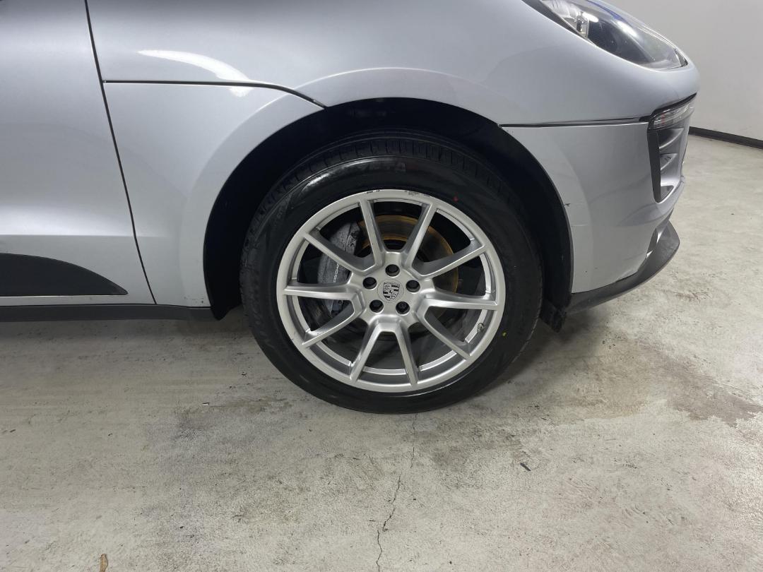 Photo '9' of Porsche Macan Photo '9' of Porsche Macan