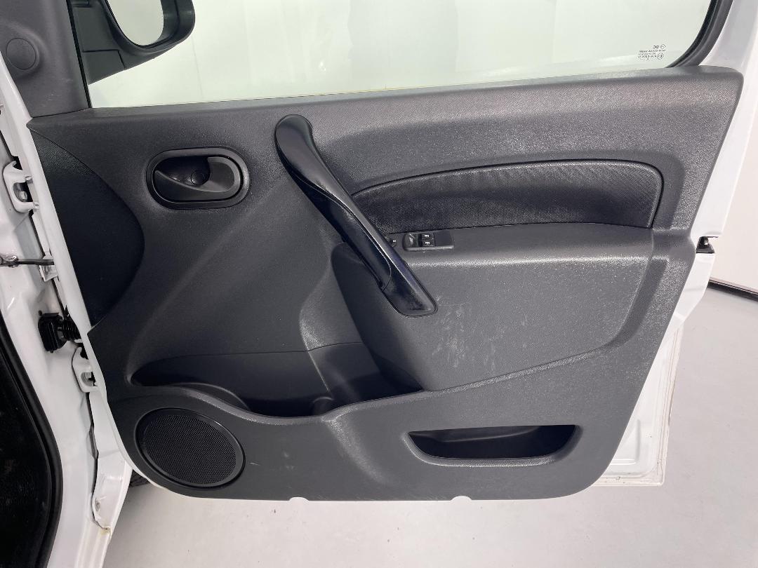 Photo '15' of Renault Kangoo