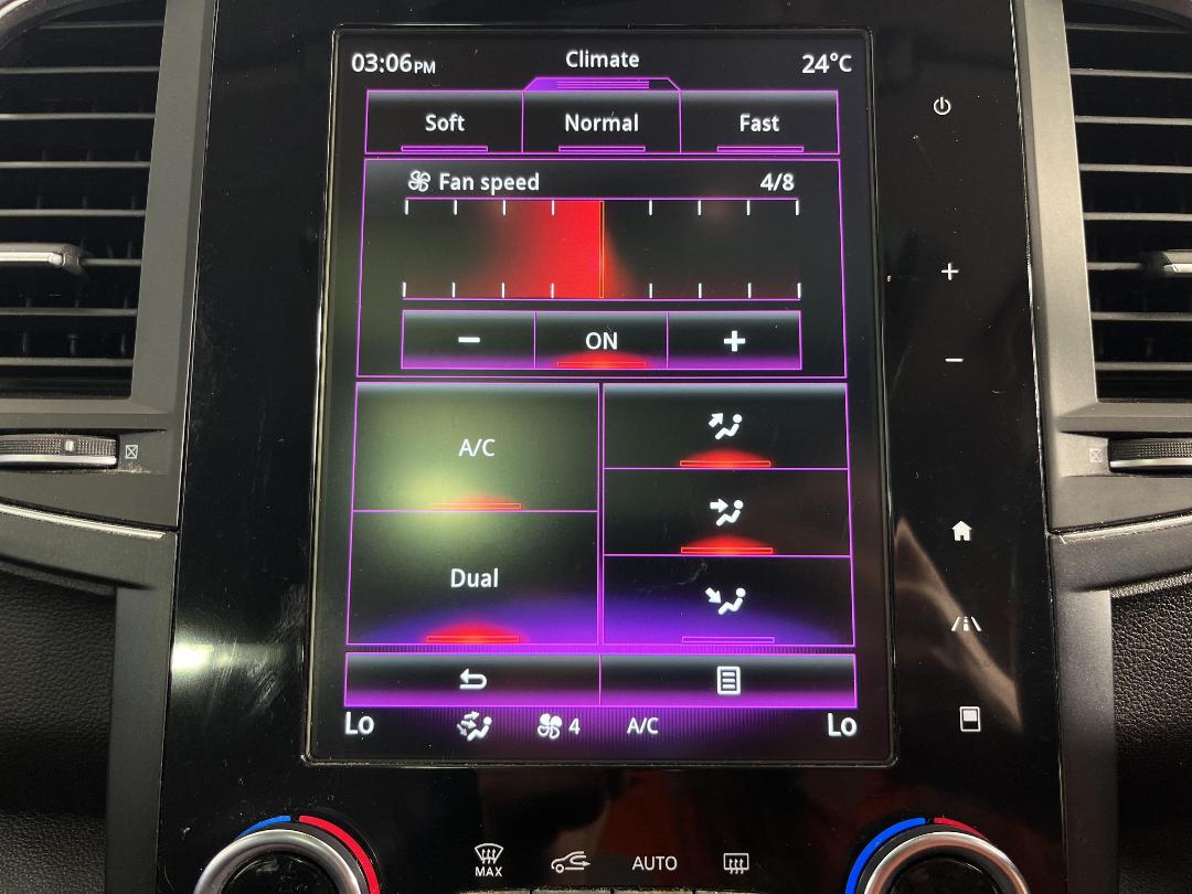 Photo '26' of Renault Koleos Photo '26' of Renault Koleos