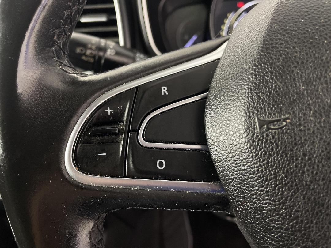 Photo '26' of Renault Koleos