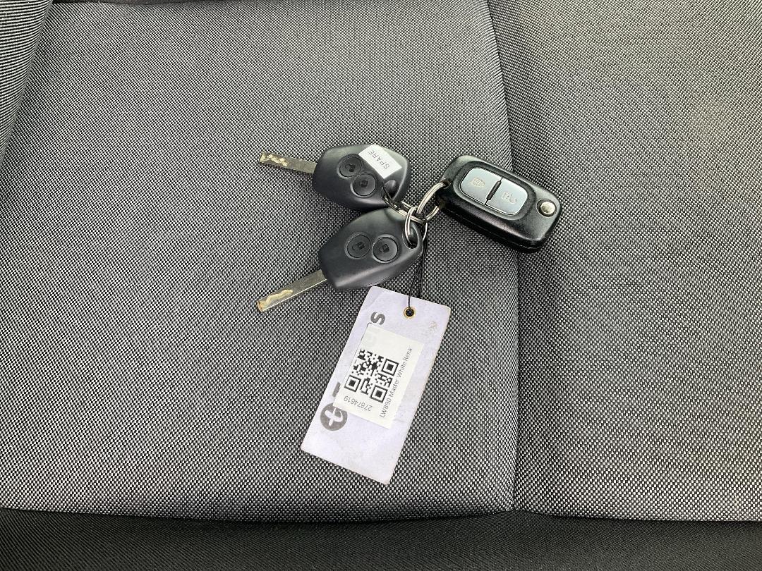 Photo '21' of Renault Master Photo '21' of Renault Master