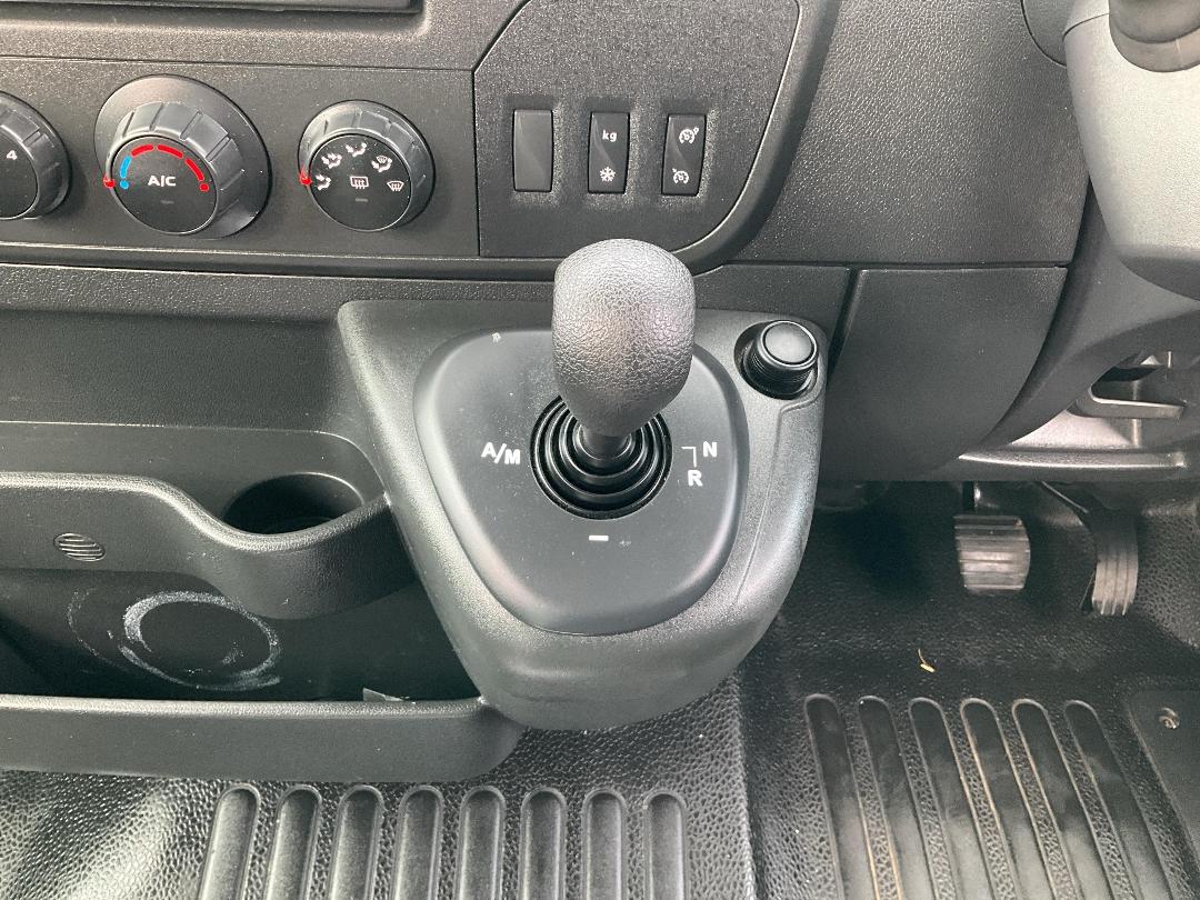 Photo '18' of Renault Master Photo '18' of Renault Master