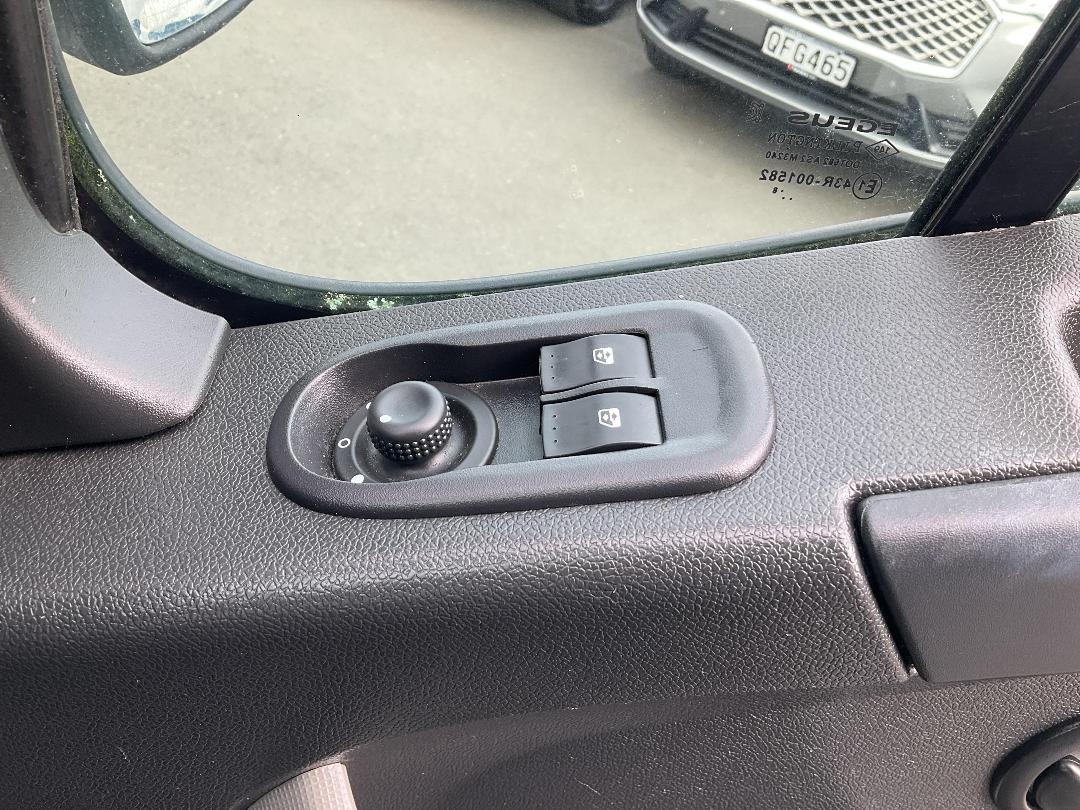 Photo '29' of Renault Master Photo '29' of Renault Master