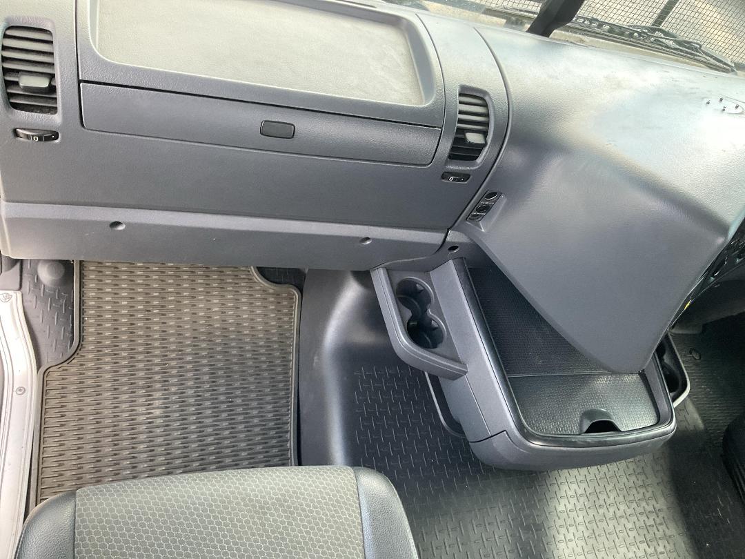 Photo '21' of SCANIA R560 V8 Cab Chassis Photo '21' of SCANIA R560 V8 Cab Chassis