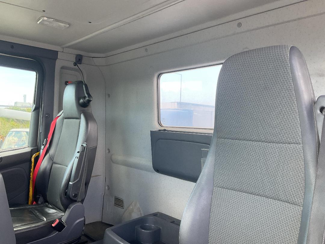 Photo '22' of SCANIA R560 V8 Cab Chassis Photo '22' of SCANIA R560 V8 Cab Chassis