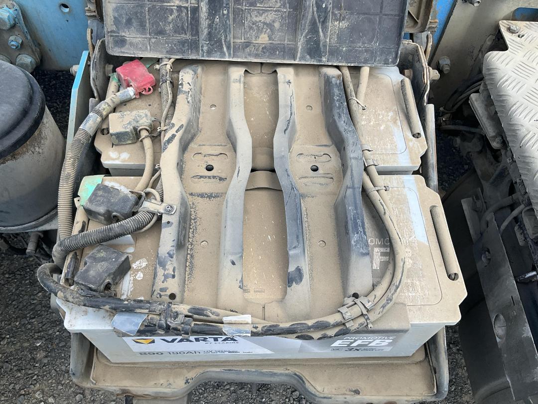 Photo '28' of SCANIA R560 V8 Cab Chassis Photo '28' of SCANIA R560 V8 Cab Chassis