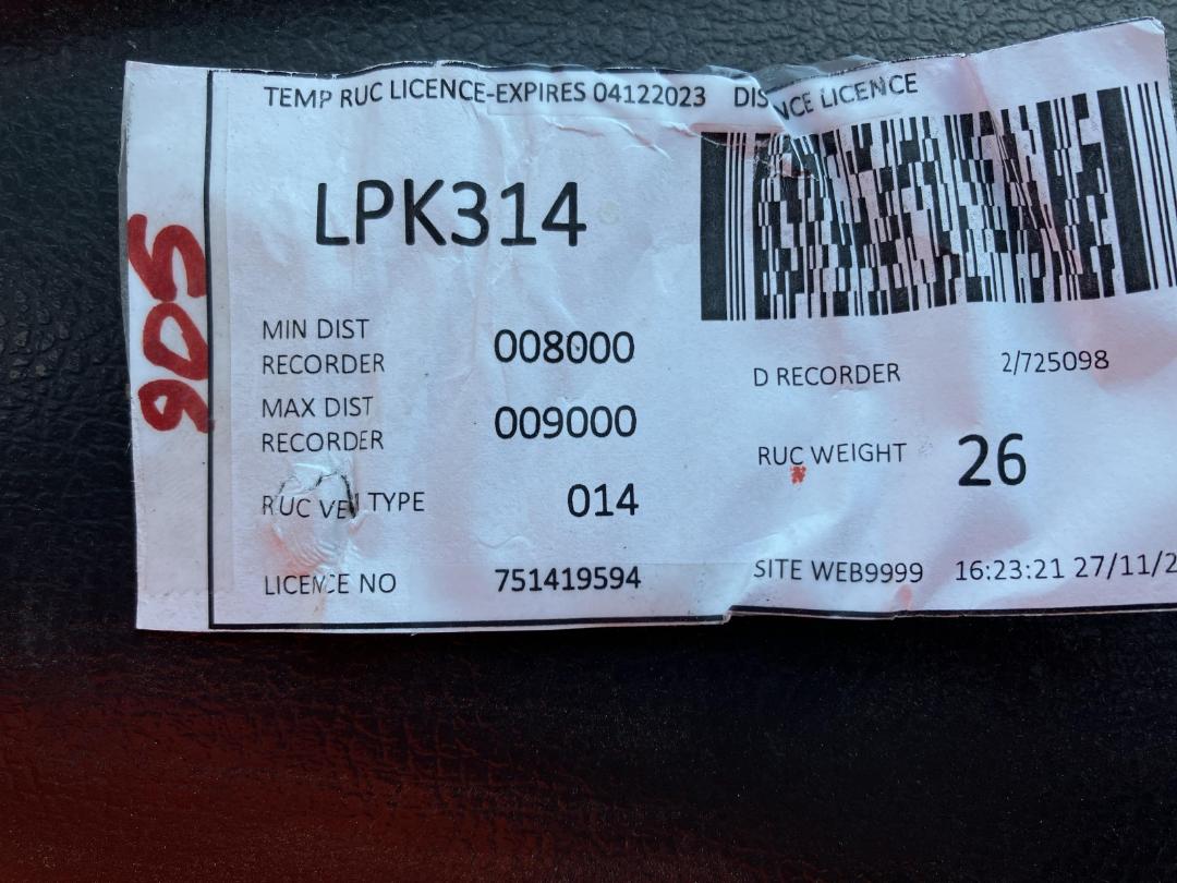 Photo '17' of Sinotruk T5G 330 Concrete Mixer Truck Photo '17' of Sinotruk T5G 330 Concrete Mixer Truck