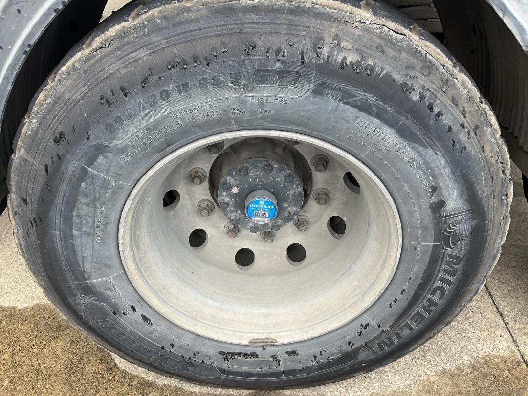 Photo '35' of Sinotruk T5G 330 Concrete Mixer Truck