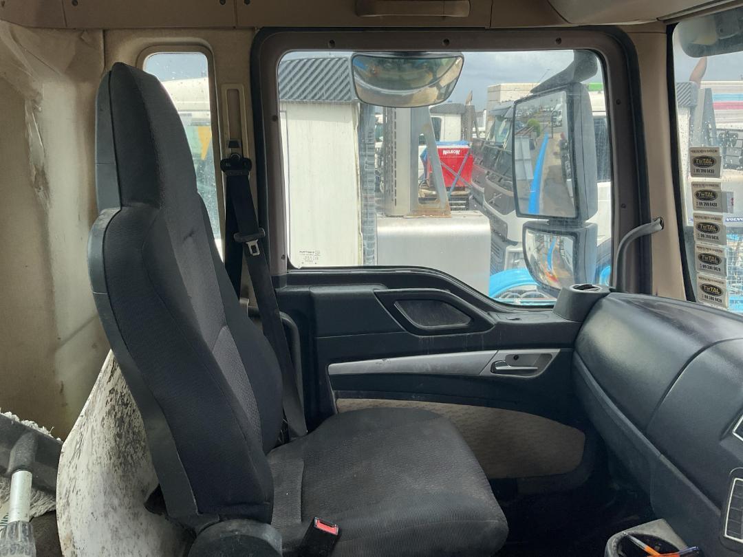 Photo '23' of Sinotruk T5G 330 Concrete Mixer Truck