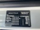 Thumbnail '33' of Sinotruk T7 ZZZ1317W326HE1B Curtainsider