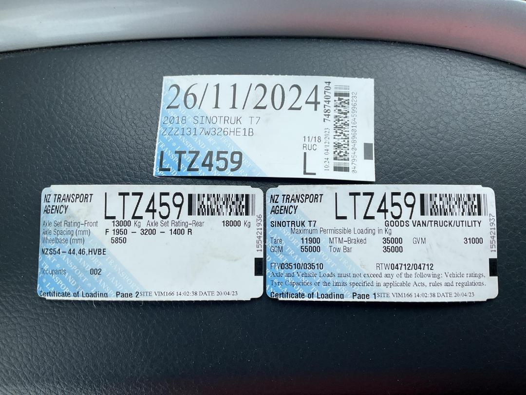 Photo '36' of Sinotruk T7 ZZZ1317W326HE1B Curtainsider Photo '36' of Sinotruk T7 ZZZ1317W326HE1B Curtainsider