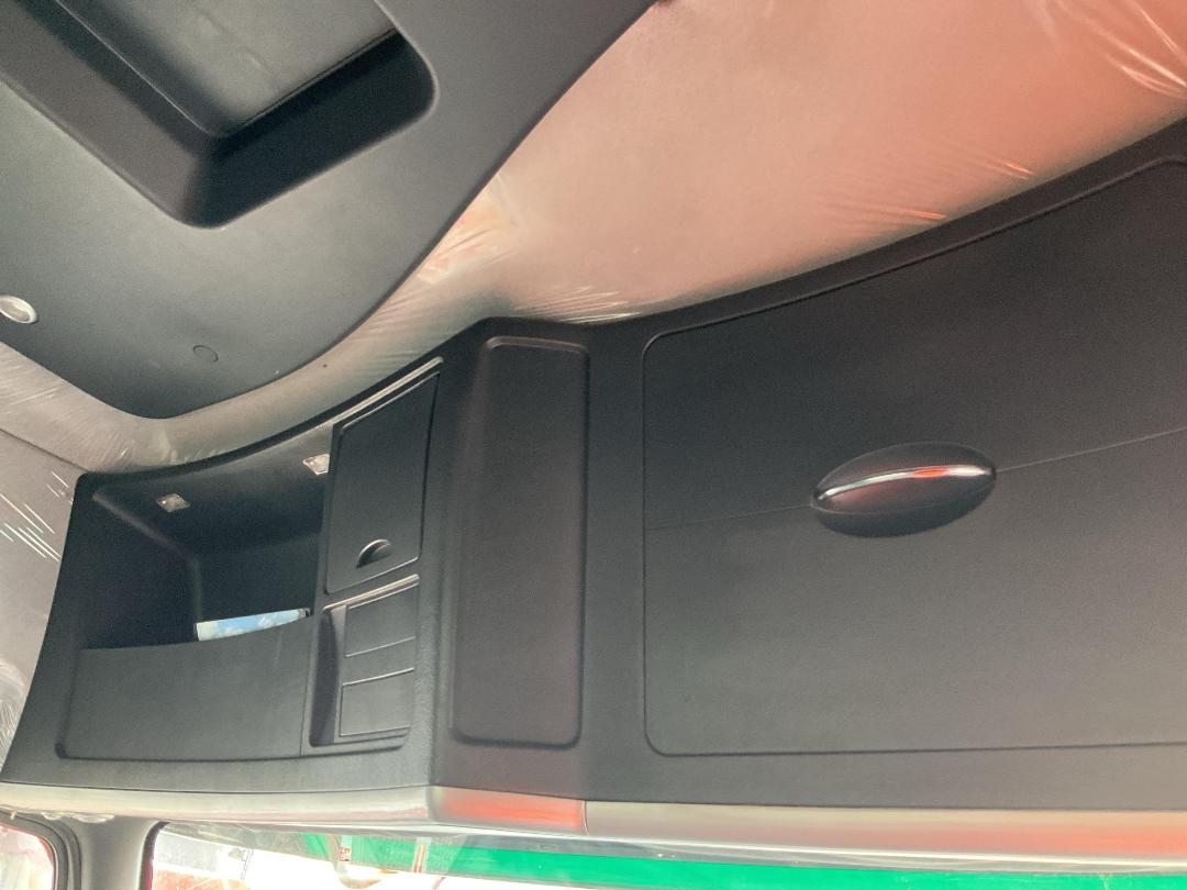 Photo '20' of Sinotruk T7 ZZZ1317W326HE1B Curtainsider