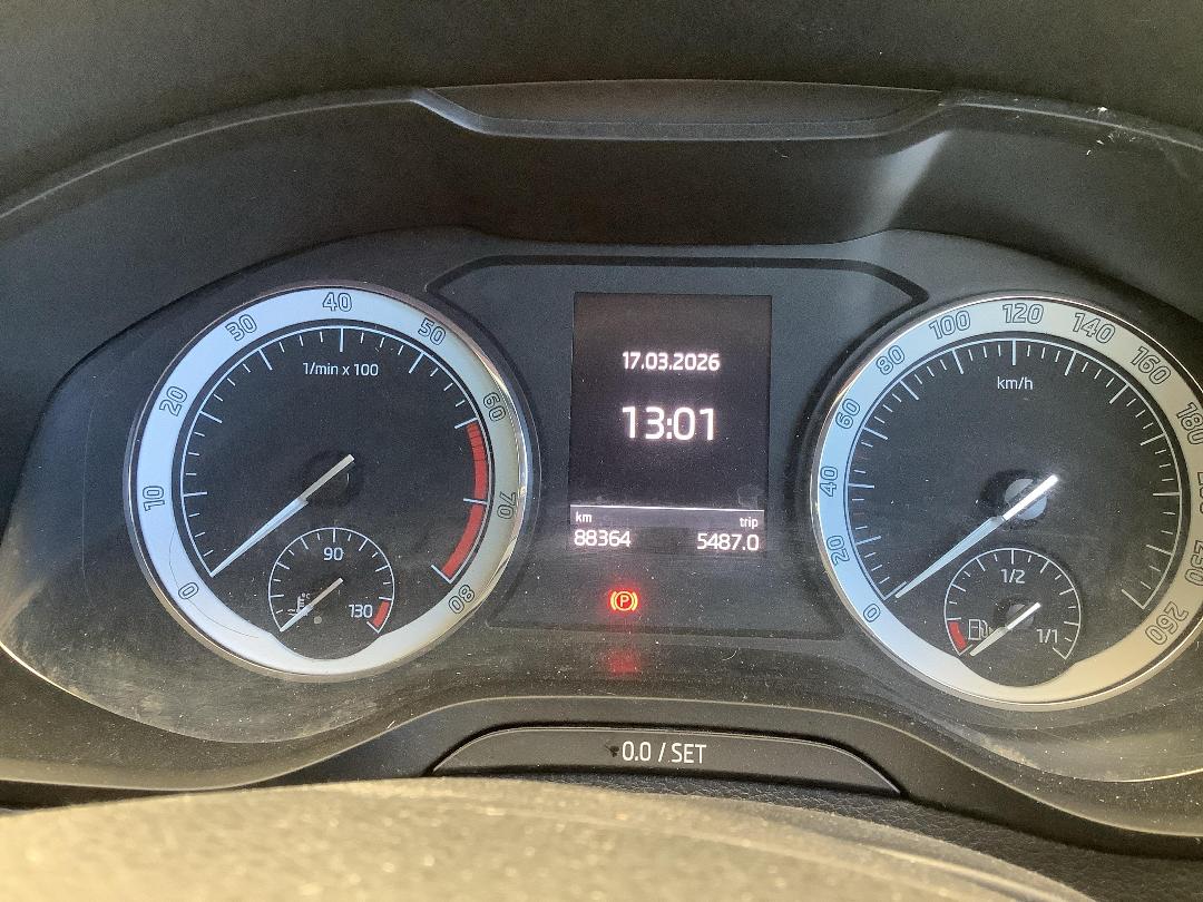 Photo '15' of Skoda Karoq Ambition+ TSI 110KW