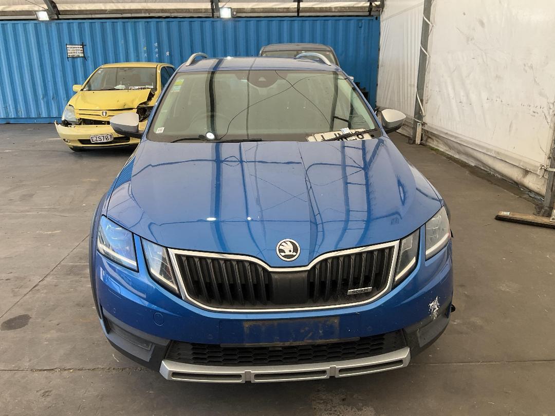 Photo '3' of Skoda Octavia Scout TDI 110KW 7DSG