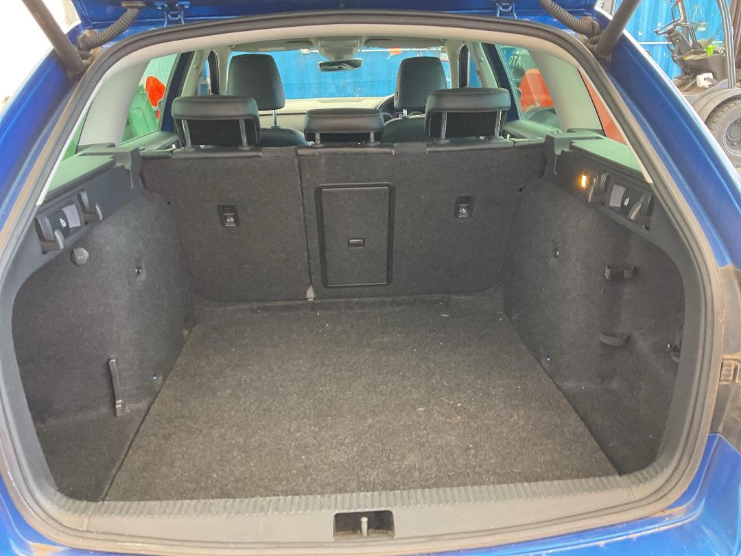 Photo '10' of Skoda Octavia Scout TDI 110KW 7DSG