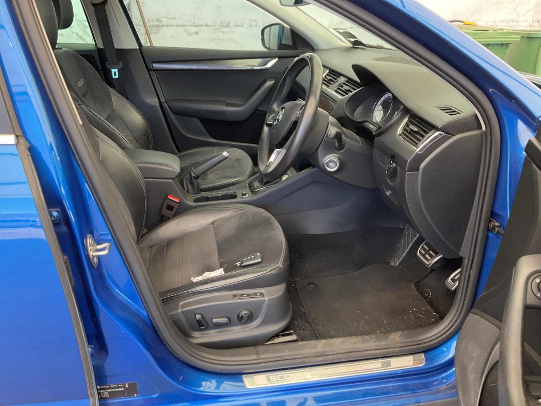 Photo '15' of Skoda Octavia Scout TDI 110KW 7DSG