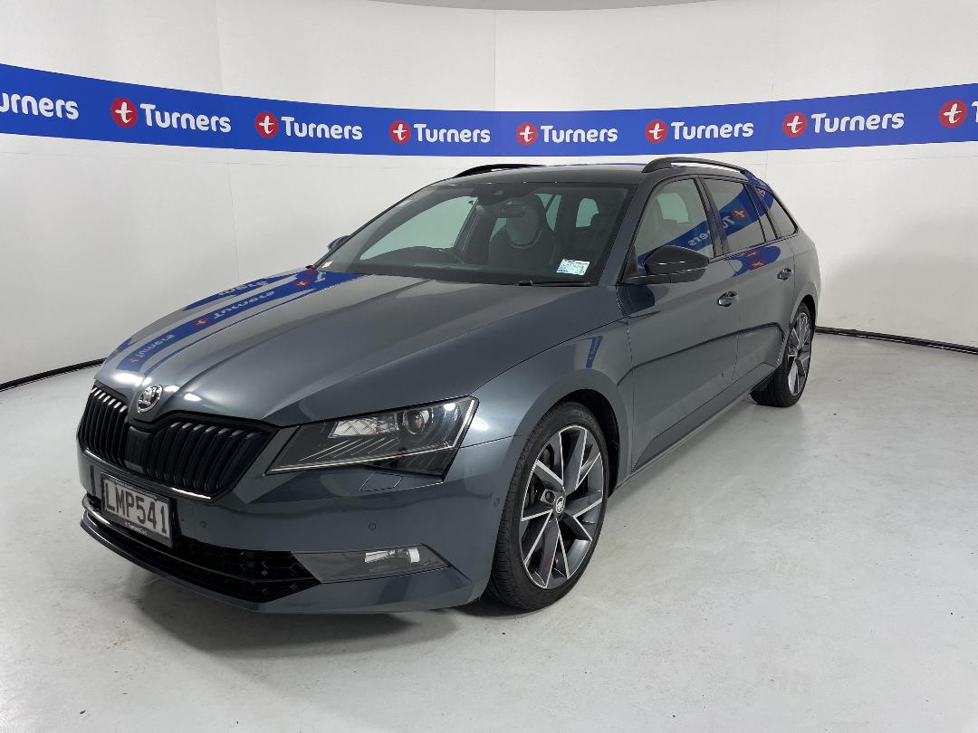 Photo '4' of Skoda Superb Photo '4' of Skoda Superb