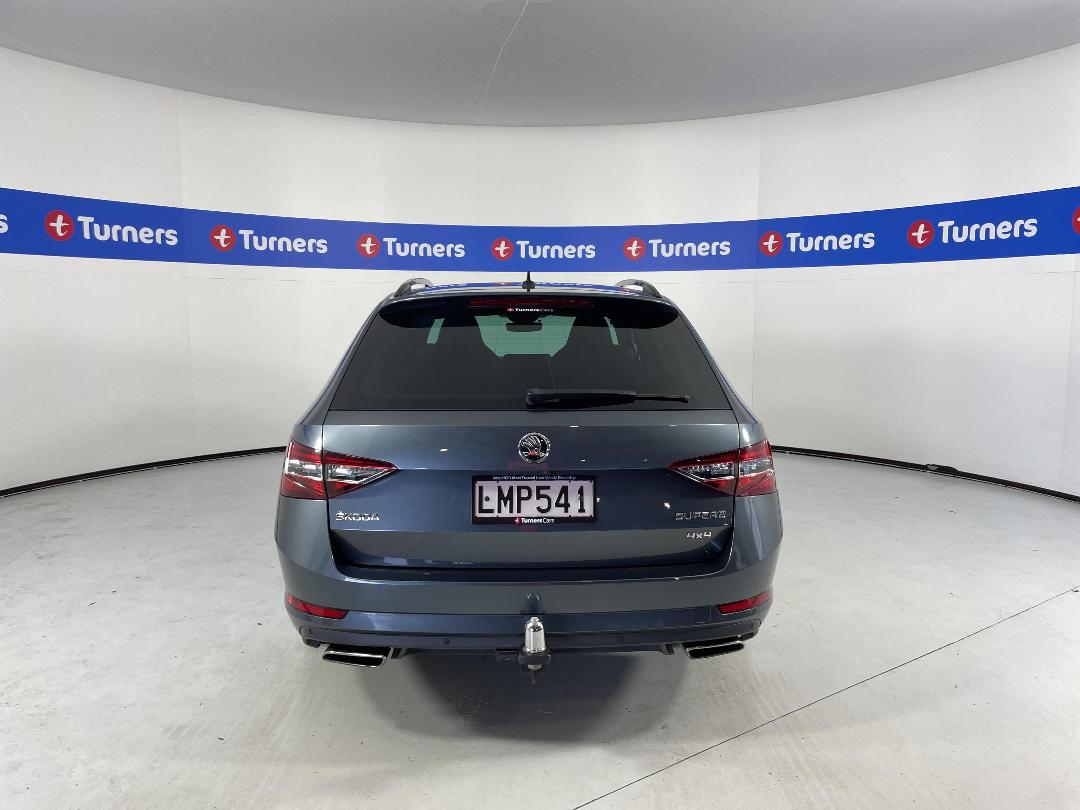 Photo '6' of Skoda Superb Photo '6' of Skoda Superb