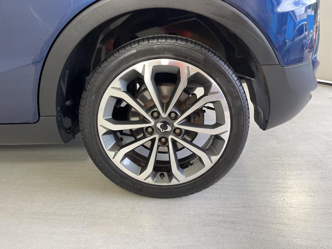 Photo '11' of Ssangyong Tivoli Photo '11' of Ssangyong Tivoli