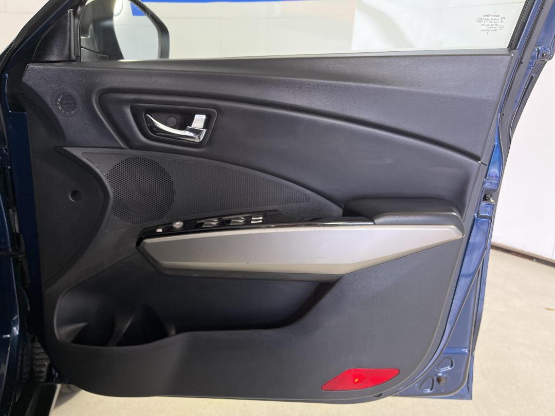 Photo '15' of Ssangyong Tivoli Photo '15' of Ssangyong Tivoli