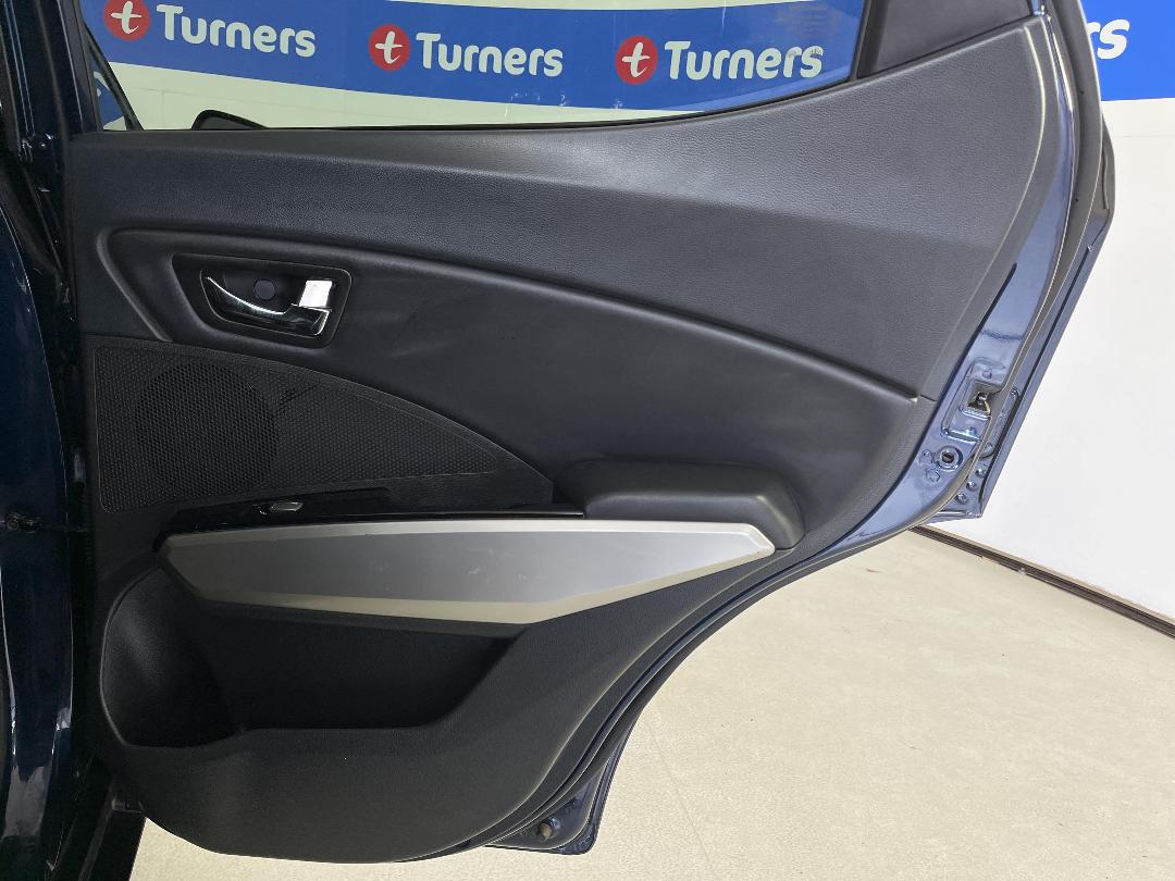 Photo '19' of Ssangyong Tivoli Photo '19' of Ssangyong Tivoli