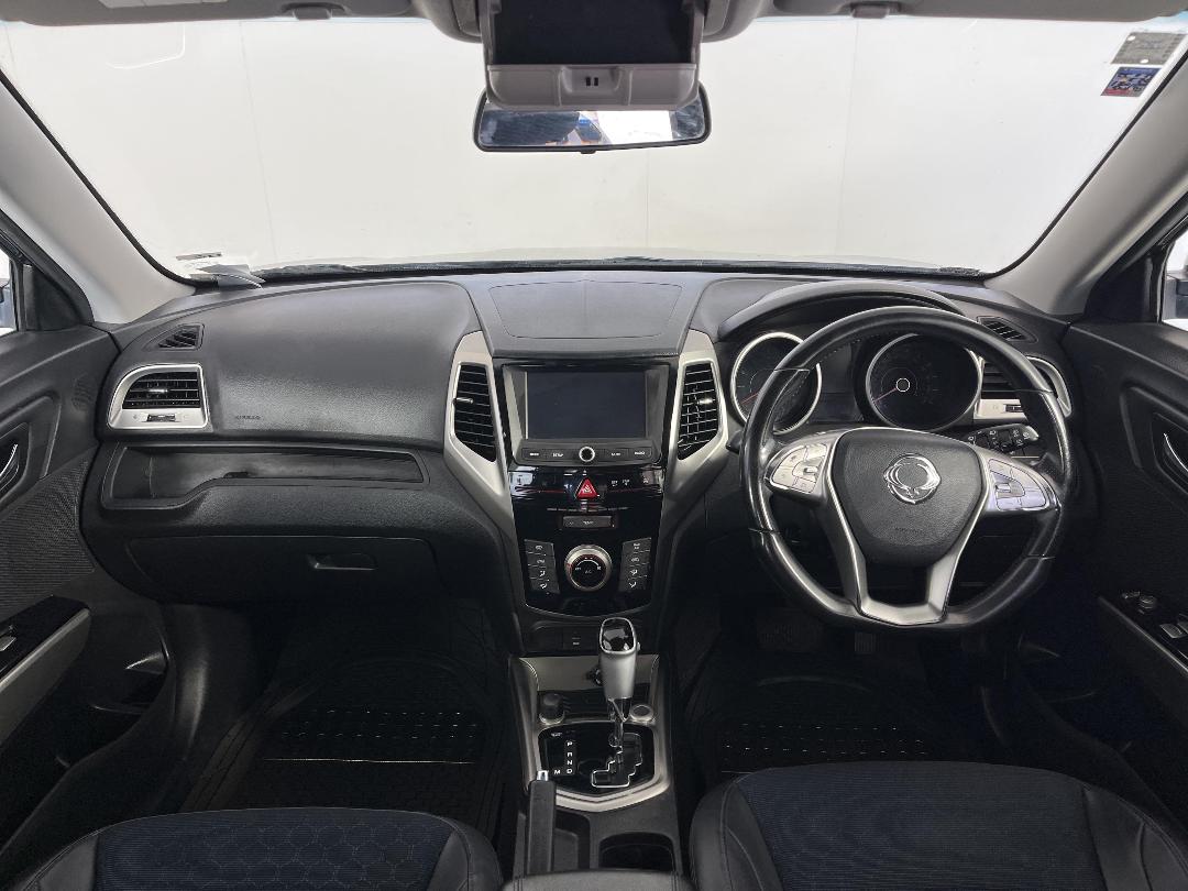 Photo '17' of Ssangyong Tivoli Photo '17' of Ssangyong Tivoli