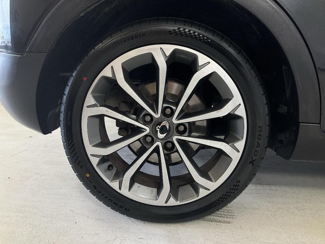 Photo '12' of Ssangyong Tivoli Photo '12' of Ssangyong Tivoli