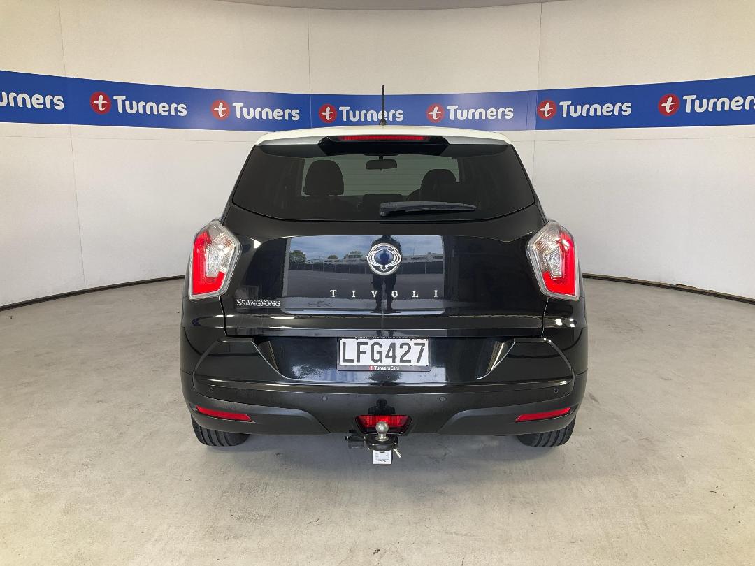 Photo '6' of Ssangyong Tivoli Photo '6' of Ssangyong Tivoli