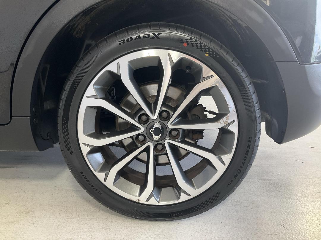 Photo '11' of Ssangyong Tivoli Photo '11' of Ssangyong Tivoli