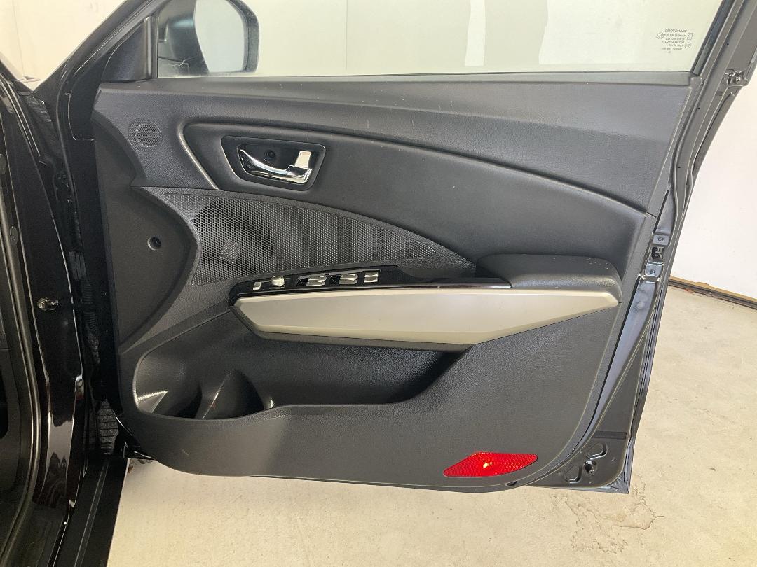 Photo '15' of Ssangyong Tivoli Photo '15' of Ssangyong Tivoli