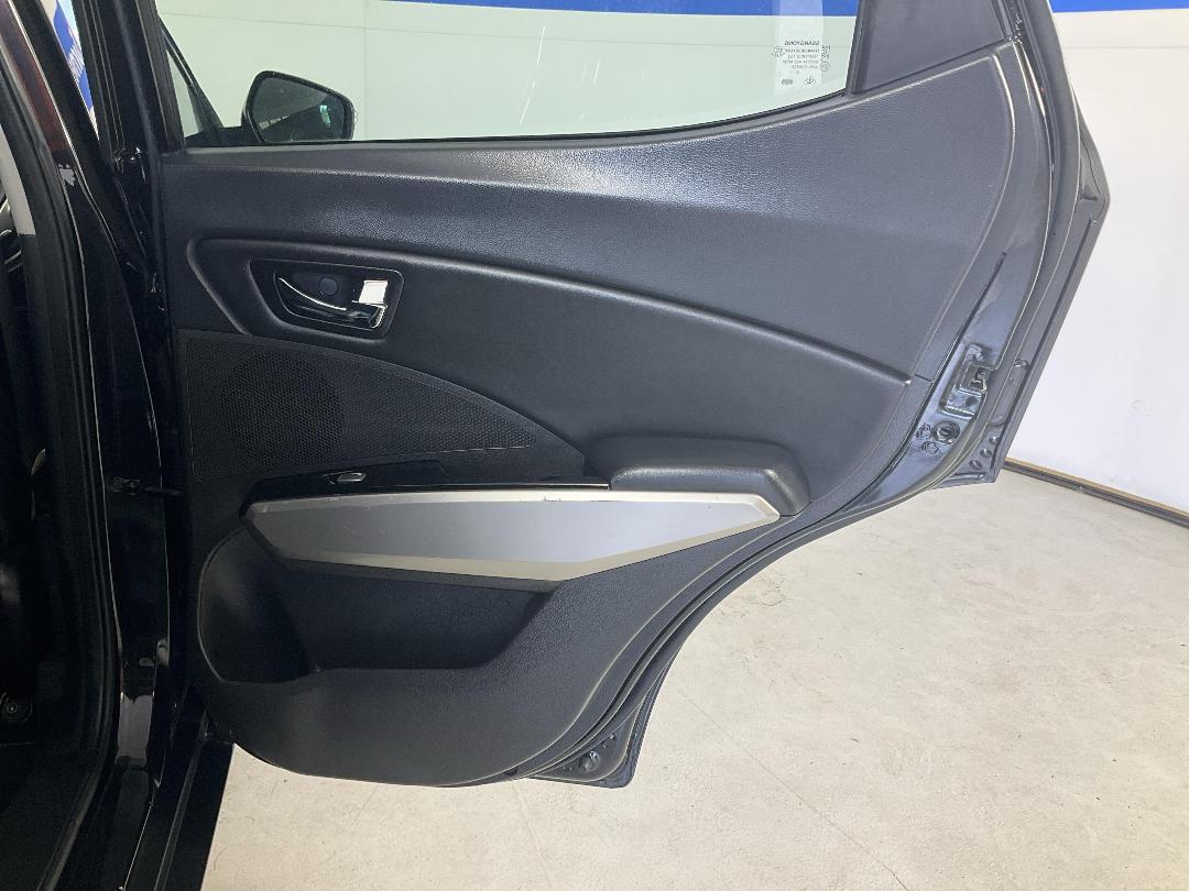 Photo '19' of Ssangyong Tivoli Photo '19' of Ssangyong Tivoli