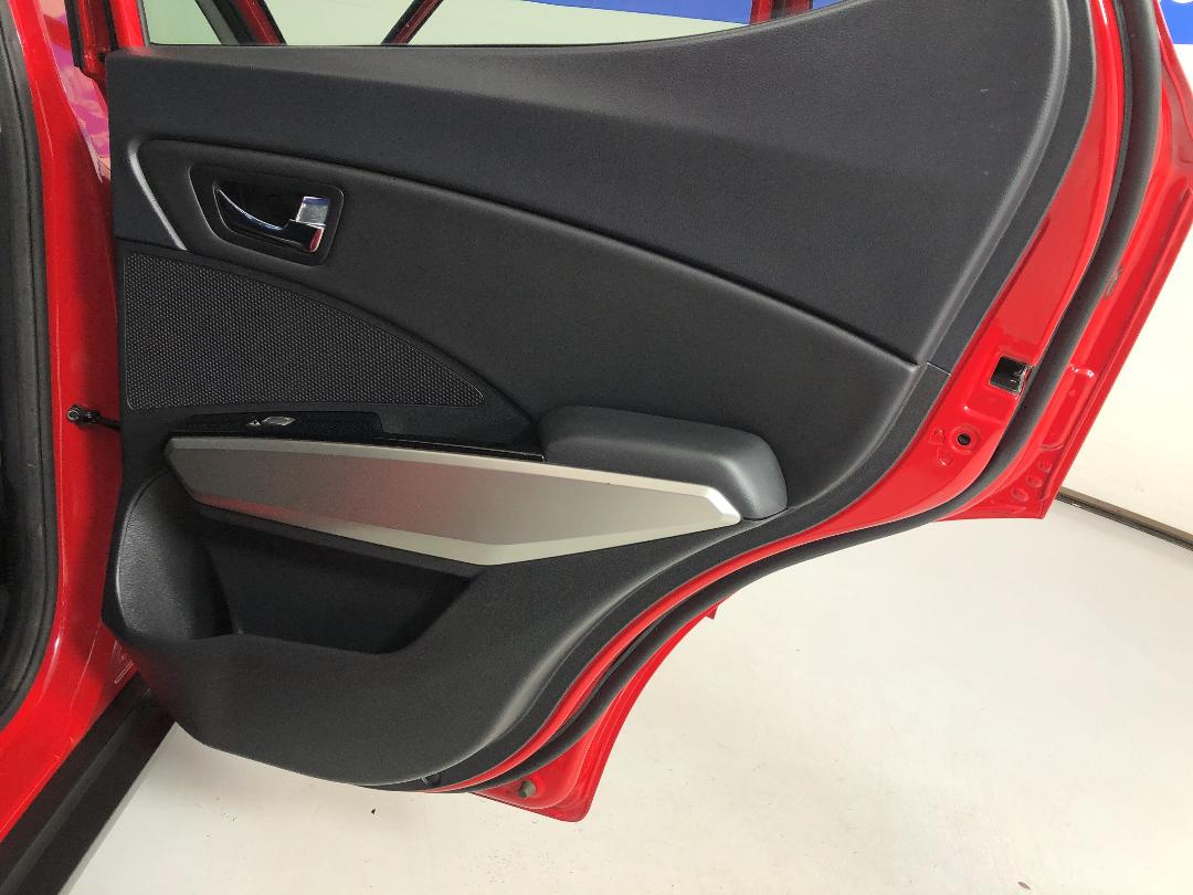 Photo '19' of Ssangyong Tivoli Photo '19' of Ssangyong Tivoli