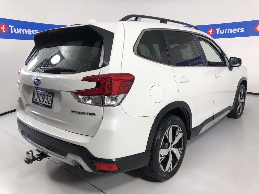 Photo '7' of Subaru Forester Photo '7' of Subaru Forester