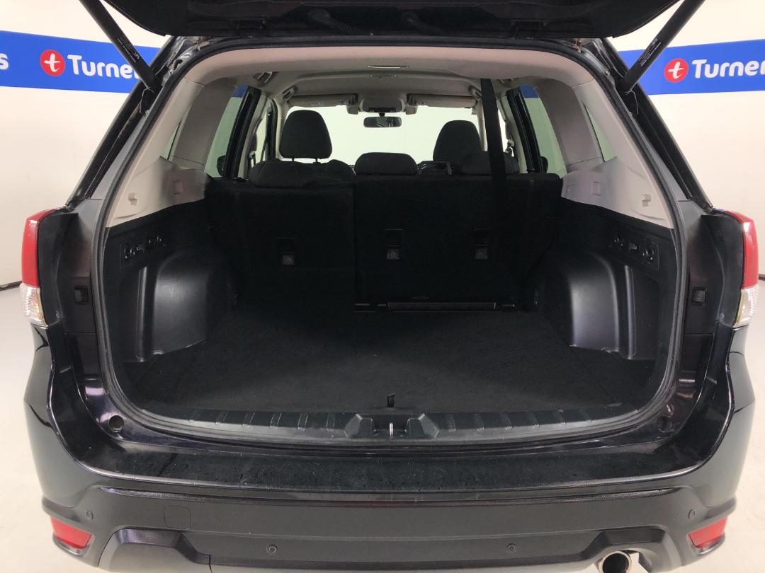 Photo '14' of Subaru Forester Photo '14' of Subaru Forester