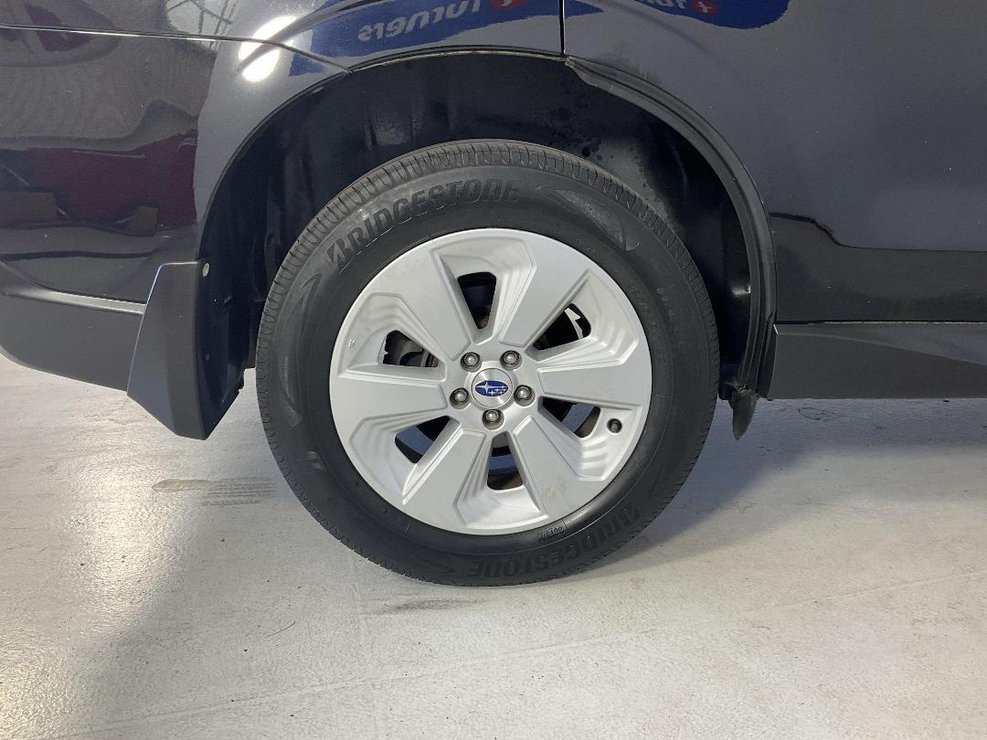 Photo '12' of Subaru Forester