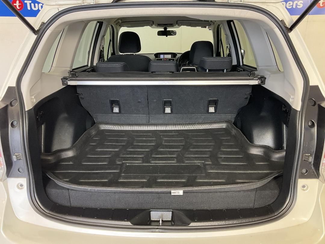 Photo '14' of Subaru Forester