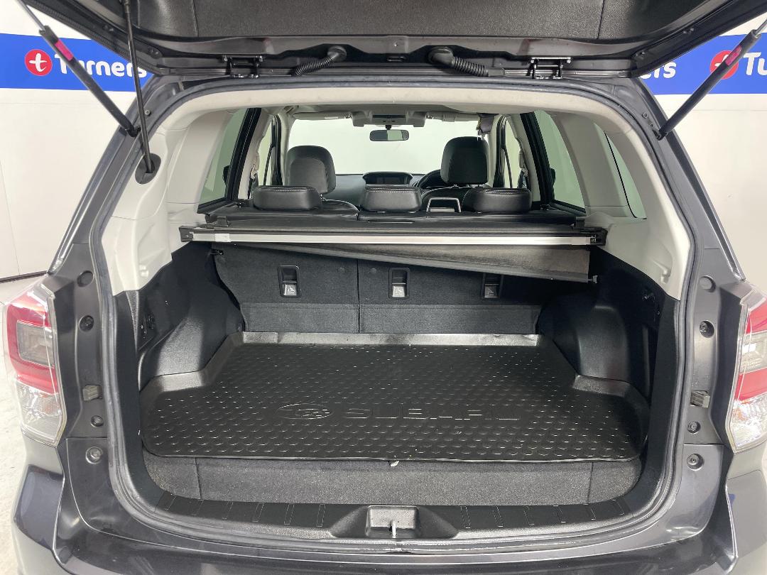 Photo '14' of Subaru Forester