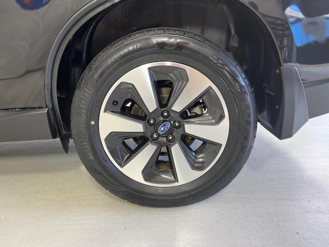 Photo '11' of Subaru Forester