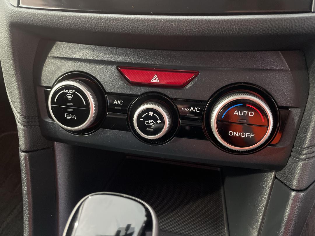 Photo '31' of Subaru Impreza Photo '31' of Subaru Impreza