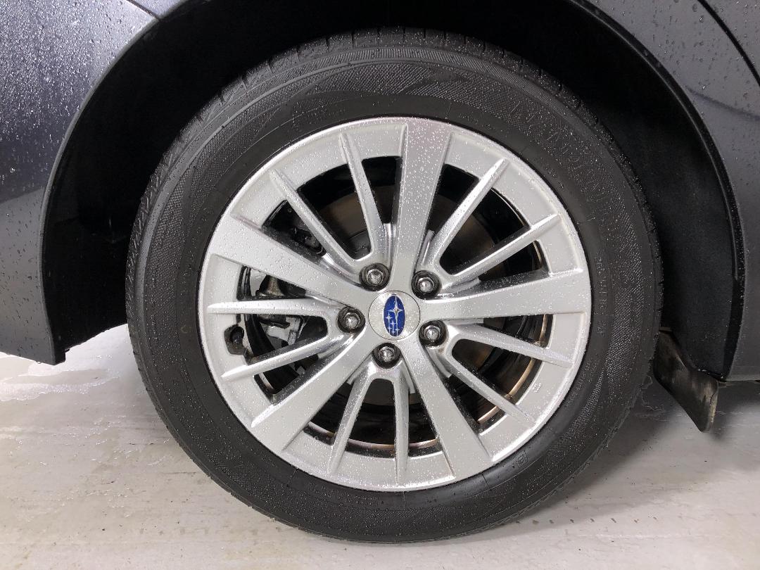 Photo '12' of Subaru Impreza