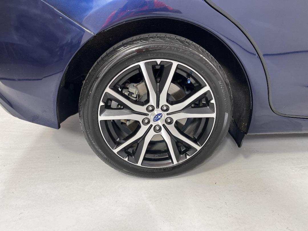 Photo '12' of Subaru Impreza Photo '12' of Subaru Impreza