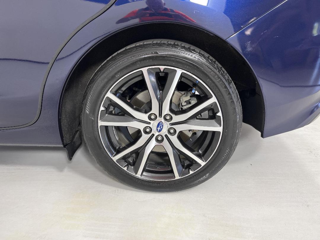 Photo '11' of Subaru Impreza Photo '11' of Subaru Impreza