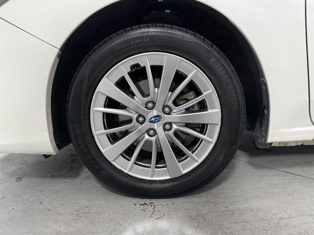 Photo '10' of Subaru Impreza