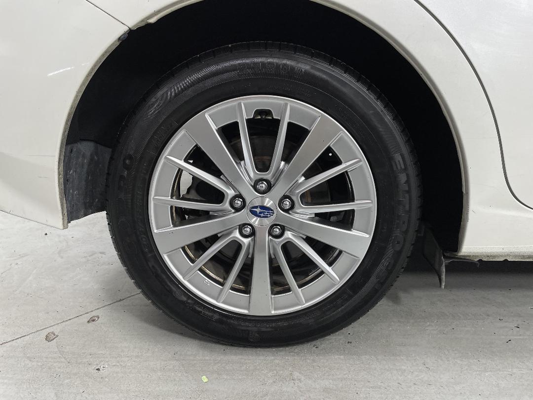 Photo '12' of Subaru Impreza