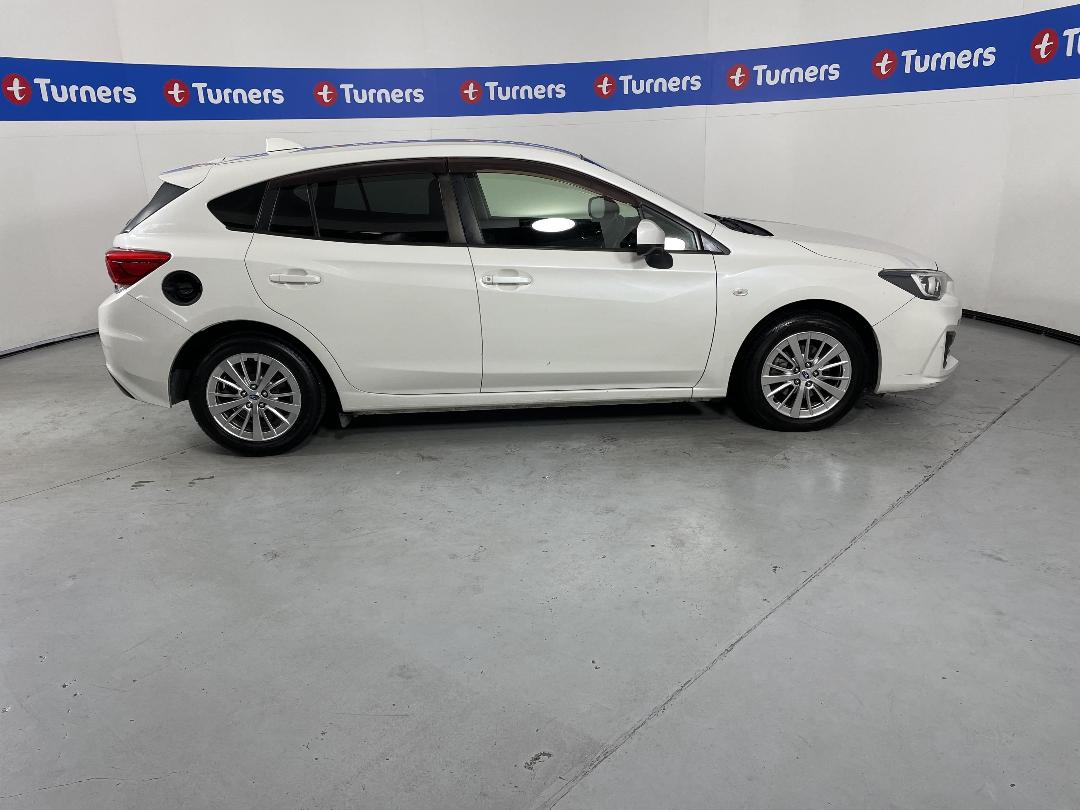 Photo '23' of Subaru Impreza